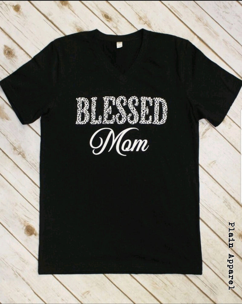 Cheetah Blessed Mom V-Neck - Bless UR Heart Boutique